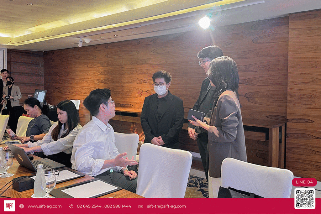 TH_Alteryx_NextGenAI2025_Photo6